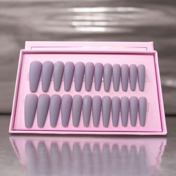 O.TWOO.O Matte Nails