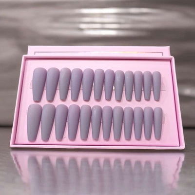 O.TWOO.O Matte Nails